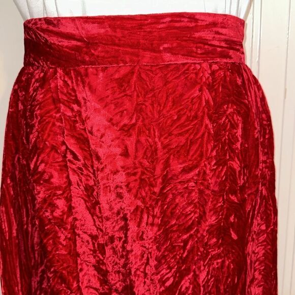 Vintage homemade/handmade crushed red velvet straight maxi skirt - Picture 2 of 8